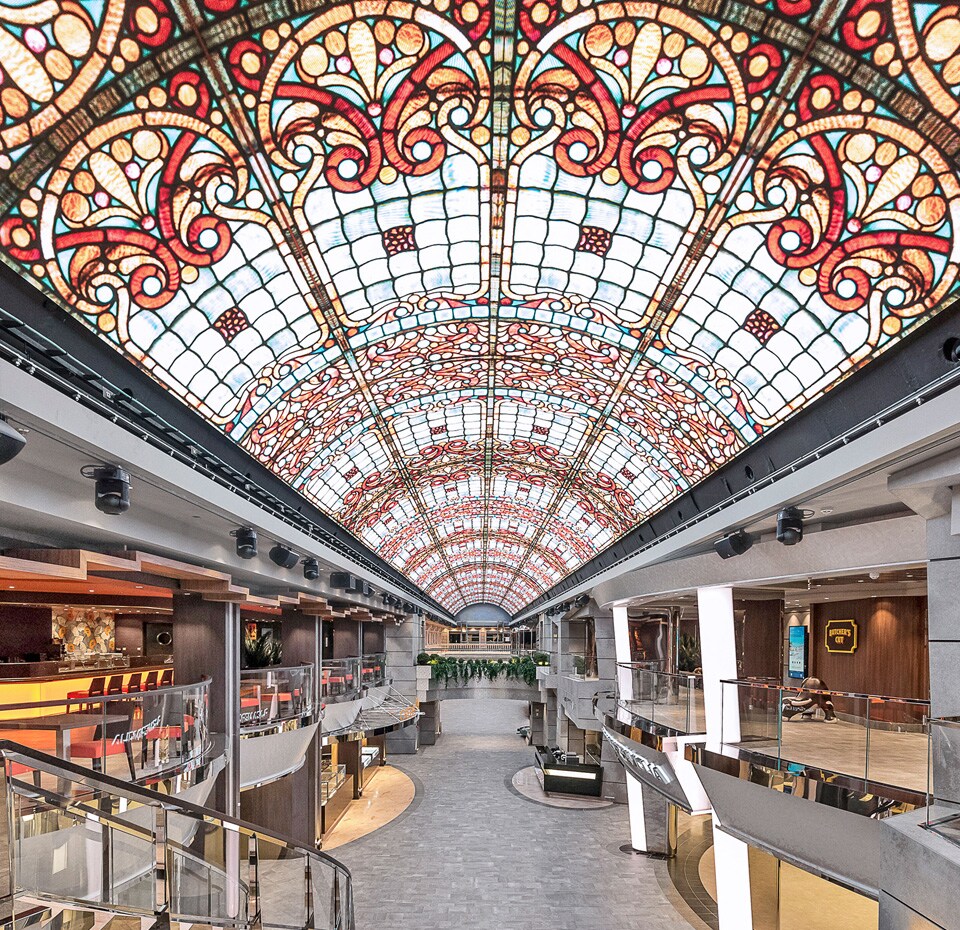 Galleria Meraviglia, promenade intérieure du navire